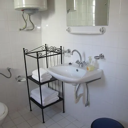 Hotel Arsinoe - Cosy Guesthouse-